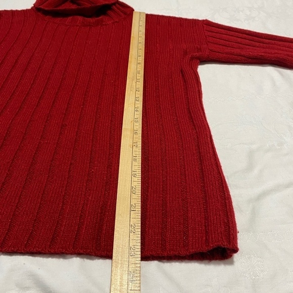 Lord & Taylor Long Sleeve Women's Red Turtleneck Ribbed Sweater Size Small‎ - Picture 8 of 8